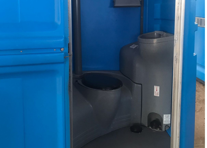 Mobile Toilet Rentals near me 9